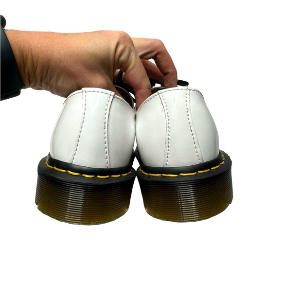 Dr. Martens | NWOB 1461 Classic Oxford in White Patent UK5/US7 - Picture 8 of 11